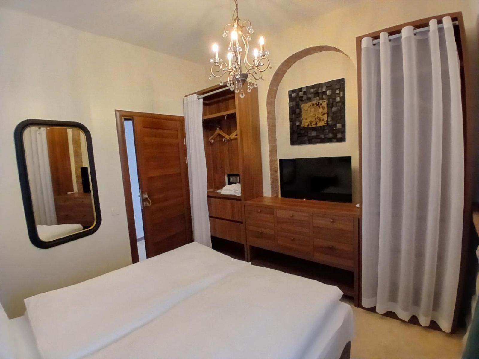 Hotel Carrubba دونيا لاستيفا المظهر الخارجي الصورة
