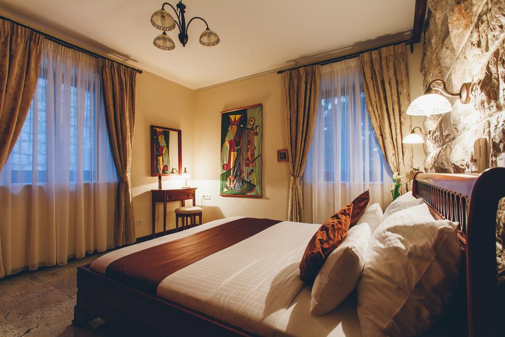 Hotel Carrubba دونيا لاستيفا المظهر الخارجي الصورة