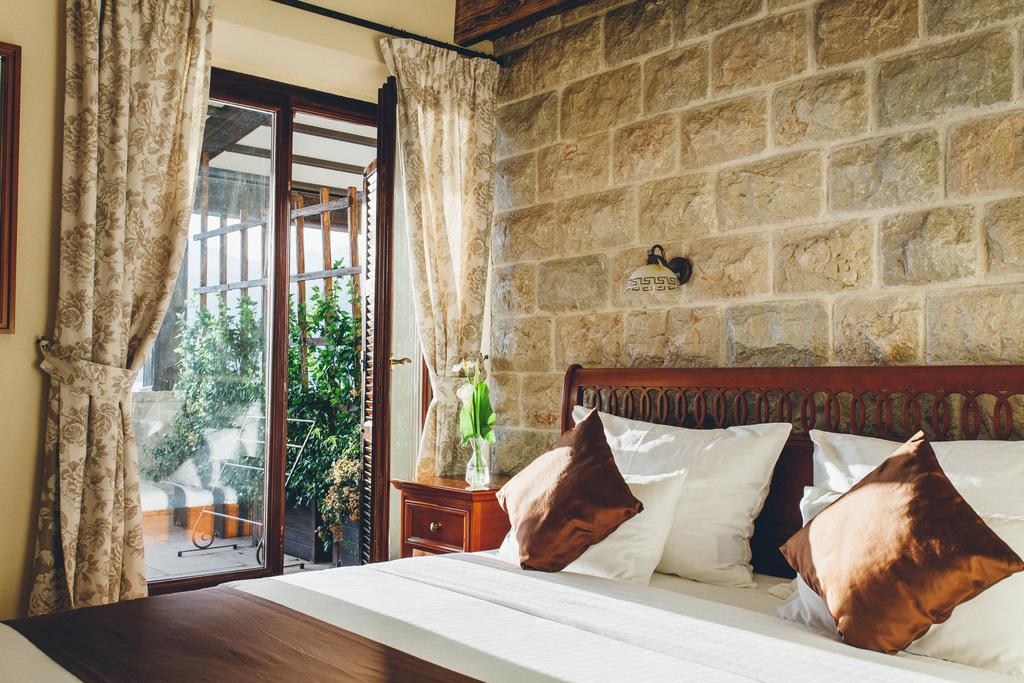 Hotel Carrubba دونيا لاستيفا المظهر الخارجي الصورة